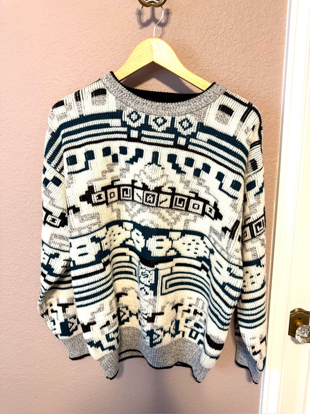 Vintage Expressions Men's Patterned Crewneck Sweater
